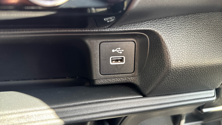 Honda HR-V 1.5 eHEV Elegance 5dr CVT Hybrid Hatchback